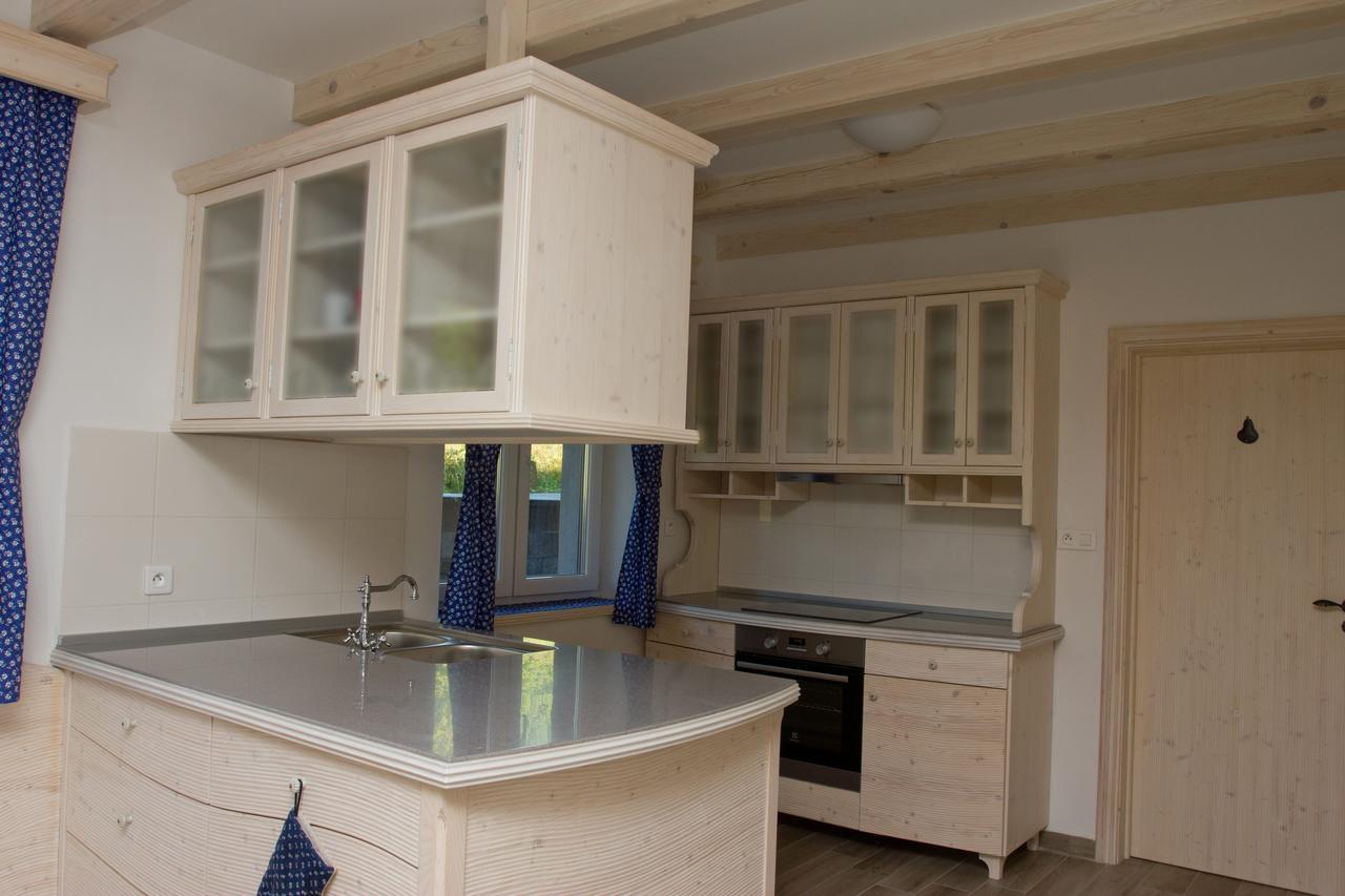 Chalupa Pod Hruskou Zubri  Extérieur photo